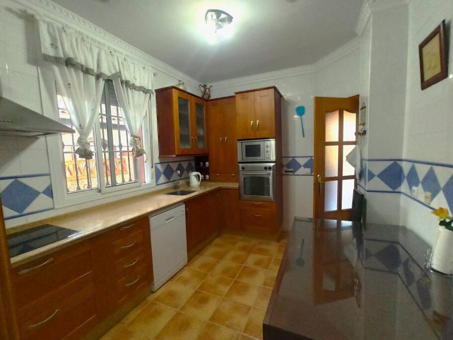 Casa 4 Dormitorios En Ayamonte Extérieur photo